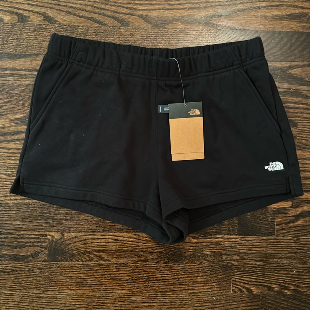 The North Face Women's Half Dome Logo Shorts - Black
